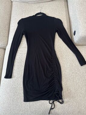 OOTDFash Black Long-Sleeve Ruched Side Dress